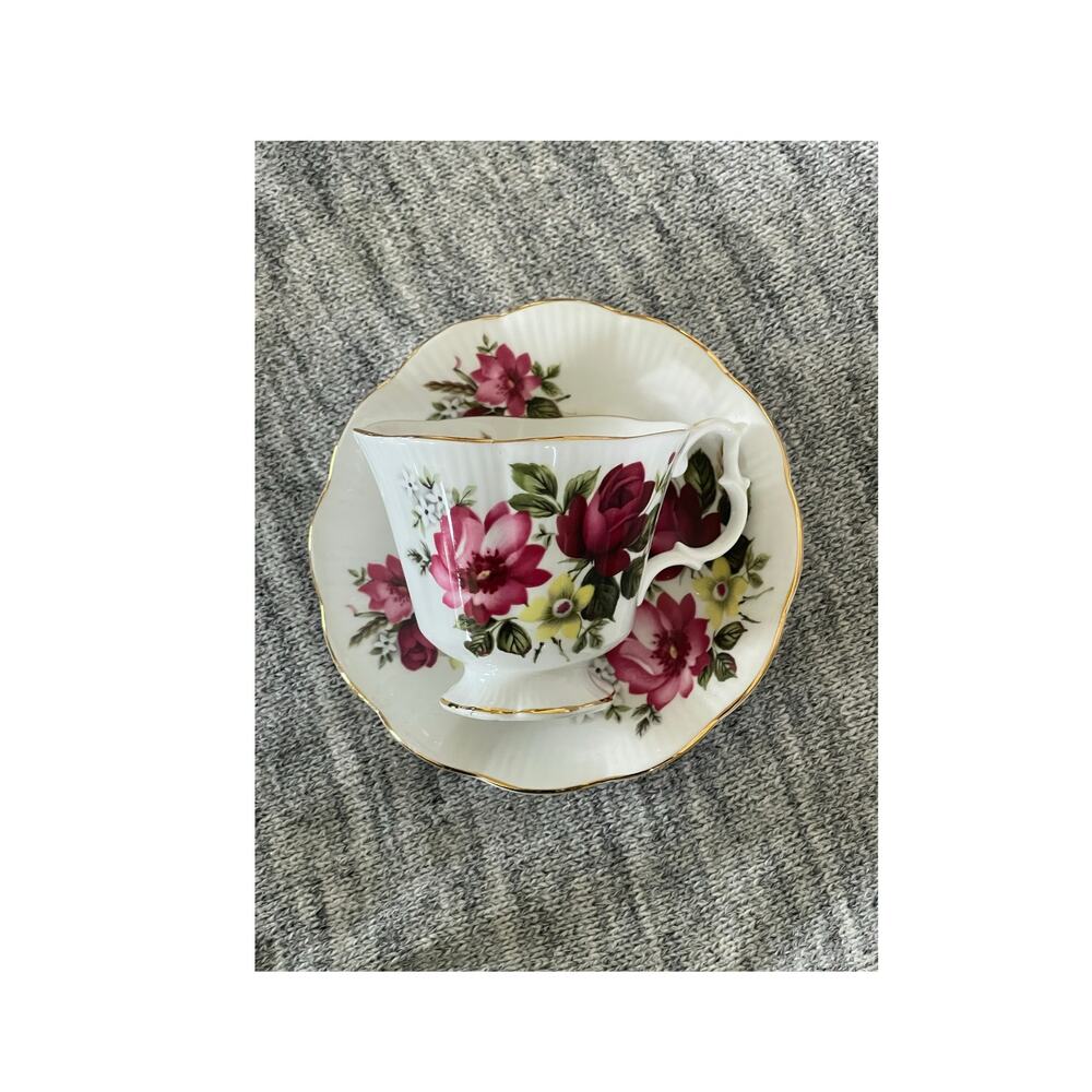 Royal Albert Bone China Teacup & Saucer Flowers Golden Trim